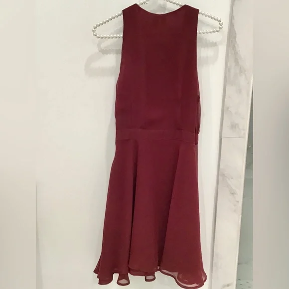 🔴WINE WRAP DRESS BY FOREVER 21 EXCLUSIVE🔴🔴 - Picture 7 of 12